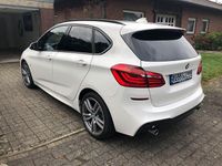 Gebraucht BMW 220 Active Tourer Performance 190 PS (139 kW) 2017 Weiß Van / Kleinbus