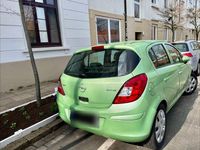 Second-hand Opel Corsa Edition 60 CP (44 kW) 2009 Verde Hatchback