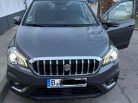 Gebraucht Suzuki SX4 Comfort 140 PS (102 kW) 2018 Grau Limousine