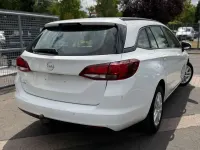 Gebraucht Opel Astra Basis 105 PS (77 kW) 2020 Weiß Kombi