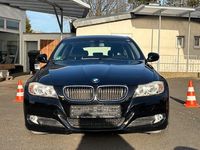 Gebraucht BMW 330 272 PS (200 kW) 2009 Schwarz Kombi