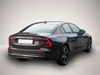 Gebraucht Volvo S60 Plus 197 PS (144 kW) 2024 Grau Limousine