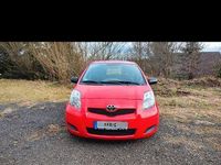 Gebraucht Toyota Yaris Cool 101 PS (74 kW) 2009 Rot Kleinwagen