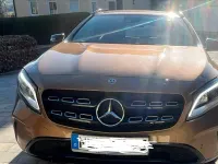 Gebraucht Mercedes GLA220 185 PS (136 kW) 2017 Gold SUV