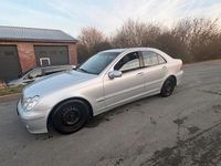 Gebraucht Mercedes C280 Avantgarde 231 PS (169 kW) 2005 Silber Limousine