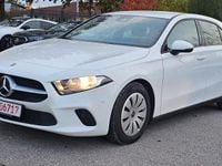 Gebraucht Mercedes A180 116 PS (85 kW) 2022 Weiß Limousine