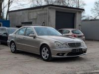 Gebraucht Mercedes E320 Avantgarde 224 PS (164 kW) 2003 Silber Limousine