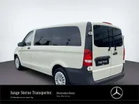 Gebraucht Mercedes Vito 190 PS (139 kW) 2023 Kieselgrau Van