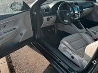 Second-hand VW Eos 200 CP (147 kW) 2008 Negru Cabrio