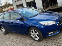 Second-hand Ford Focus 150 CP (110 kW) 2017 Albastru Break