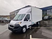 Gebraucht Peugeot Boxer 165 PS (121 kW) 2023 Weiss / schneeweiss Van