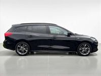 Gebraucht Ford Focus ST-Line 125 PS (91 kW) 2019 Iridiumschwarz metallic Kombi