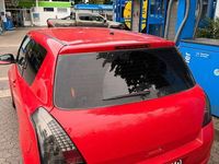 Gebraucht Suzuki Swift 92 PS (67 kW) 2005 Rot Kleinwagen
