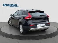 Gebraucht Volvo V40 Plus 152 PS (111 kW) 2017 Schwarz Limousine