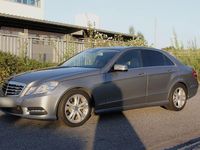 Gebraucht Mercedes E200 Avantgarde 184 PS (135 kW) 2013 Silber Limousine
