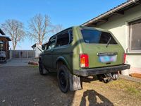 Second-hand Lada Urban 86 CP (63 kW) 2009 Verde SUV