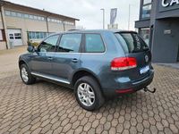 Gebraucht VW Touareg 241 PS (177 kW) 2006 Grau SUV