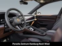 Gebraucht Porsche Macan Sport 300 kW (408 PS) 2025 Aventuringrünmetallic SUV