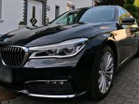Gebraucht BMW 730 2016 Schwarz Limousine