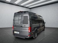 Gebraucht VW Crafter 177 PS (130 kW) 2021 Grau Van