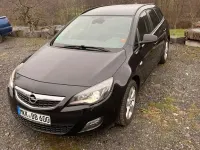 Gebraucht Opel Astra 125 PS (91 kW) 2011 Schwarz Kombi
