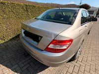Gebraucht Mercedes C180 154 PS (113 kW) 2007 Gold Limousine