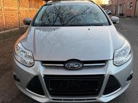 Usata Ford Focus 116 CV (85 kW) 2014 Argento Station wagon