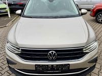Gebraucht VW Tiguan 150 PS (110 kW) 2023 Silber SUV