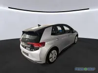 Gebraucht VW ID.3 Pro Performance 150 kW (204 PS) 2023 Scale silver metallic schwarz Kleinwagen