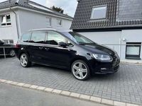 gebraucht VW Sharan 2.0 TDI Life*7.Sitze,Navi,ALU,elekt.Türen,2.Hd*