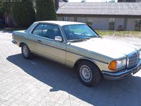 Gebraucht Mercedes C230 136 PS (100 kW) 1983 Grün Coupé