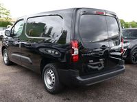 Neu Citroën Berlingo 131 PS (96 kW) 2025 Perla neraschwarz metallic Van / Kleinbus