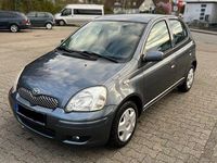 Gebraucht Toyota Yaris 87 PS (63 kW) 2005 Grau Limousine
