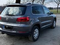 Gebraucht VW Tiguan Cup 140 PS (102 kW) 2014 Grau SUV