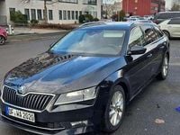 Gebraucht Skoda Superb Style 150 PS (110 kW) 2019 Schwarz Kombi