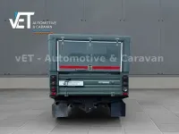Gebraucht Land Rover Defender 122 PS (89 kW) 2010 Grün Pickup