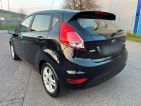 Gebraucht Ford Fiesta Trend 101 PS (74 kW) 2015 Schwarz Kleinwagen