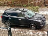 Gebraucht DFSK Fengon 145 PS (106 kW) 2019 Schwarz SUV