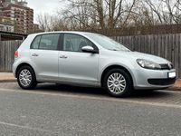 Gebraucht VW Golf VI 102 PS (75 kW) 2010 Silber Kleinwagen