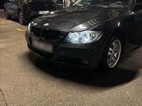 Gebraucht BMW 320 Cabriolet 150 PS (110 kW) 2007 Schwarz Cabrio