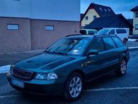 Gebraucht Audi A4 125 PS (91 kW) 1997 Grün Kombi
