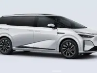Gebraucht XPENG X9 AWD Performance 369 kW (503 PS) 2026 Weiß Van / Kleinbus