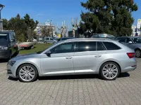 Gebraucht Skoda Superb LAURIN & KLEMENT 200 PS (147 kW) 2021 Silber Kombi