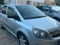 Gebraucht Opel Zafira 116 PS (85 kW) 2009 Silber Van / Kleinbus