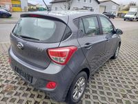 gebraucht Hyundai i10 1.0 YES! / Alu/ Klima/ SHZ/ LHZ/ Tempomat