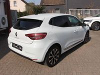 Gebraucht Renault Clio V Evolution 101 PS (74 kW) 2022 Weiß Limousine