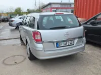 Gebraucht Opel Astra Edition 116 PS (85 kW) 2008 Silber Limousine