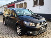 Gebraucht VW Touran 105 PS (77 kW) 2014 Schwarz Van / Kleinbus