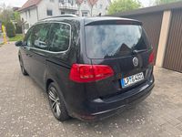 Gebraucht VW Sharan 177 PS (130 kW) 2013 Schwarz Van / Kleinbus