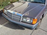 Gebraucht Mercedes 190 109 PS (80 kW) 1992 Limousine